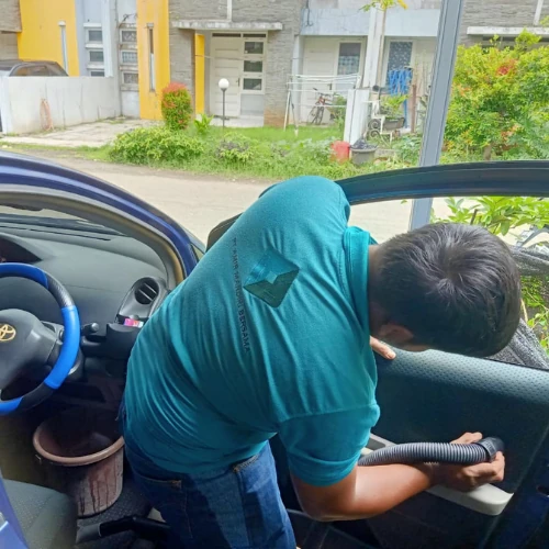 Daftar Harga Jasa Cuci Jok Mobil